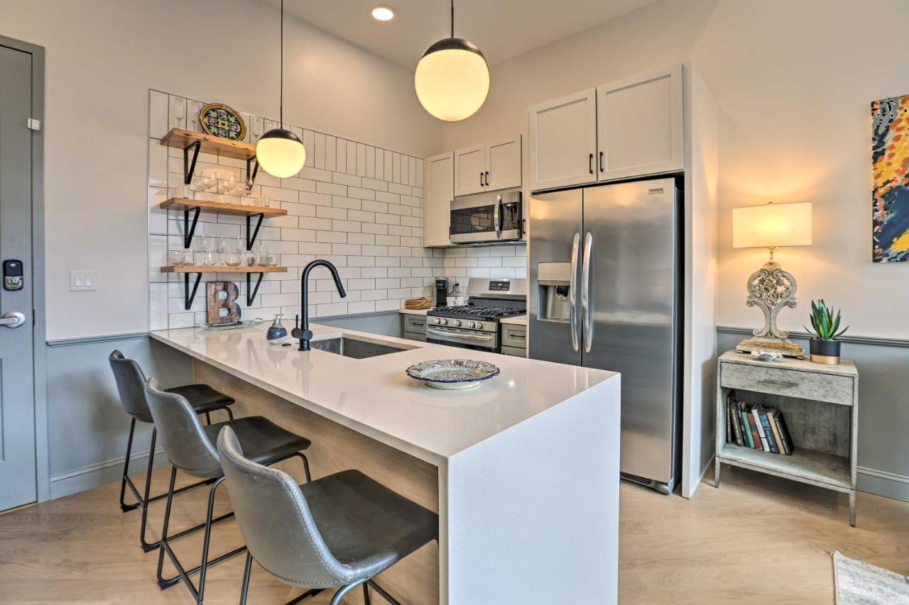 Modern Downtown Birmingham Condo With Rooftop Access Bagian luar foto