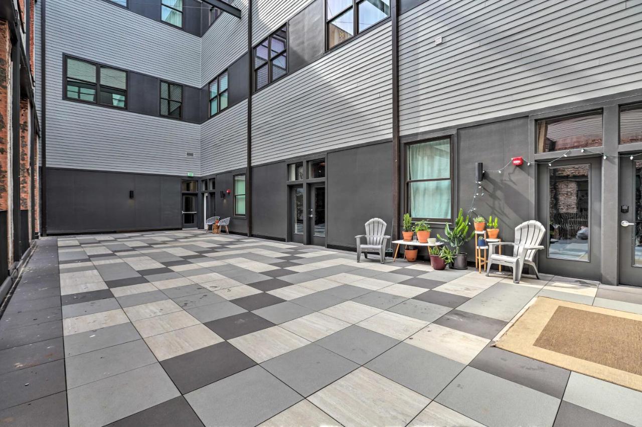 Modern Downtown Birmingham Condo With Rooftop Access Bagian luar foto